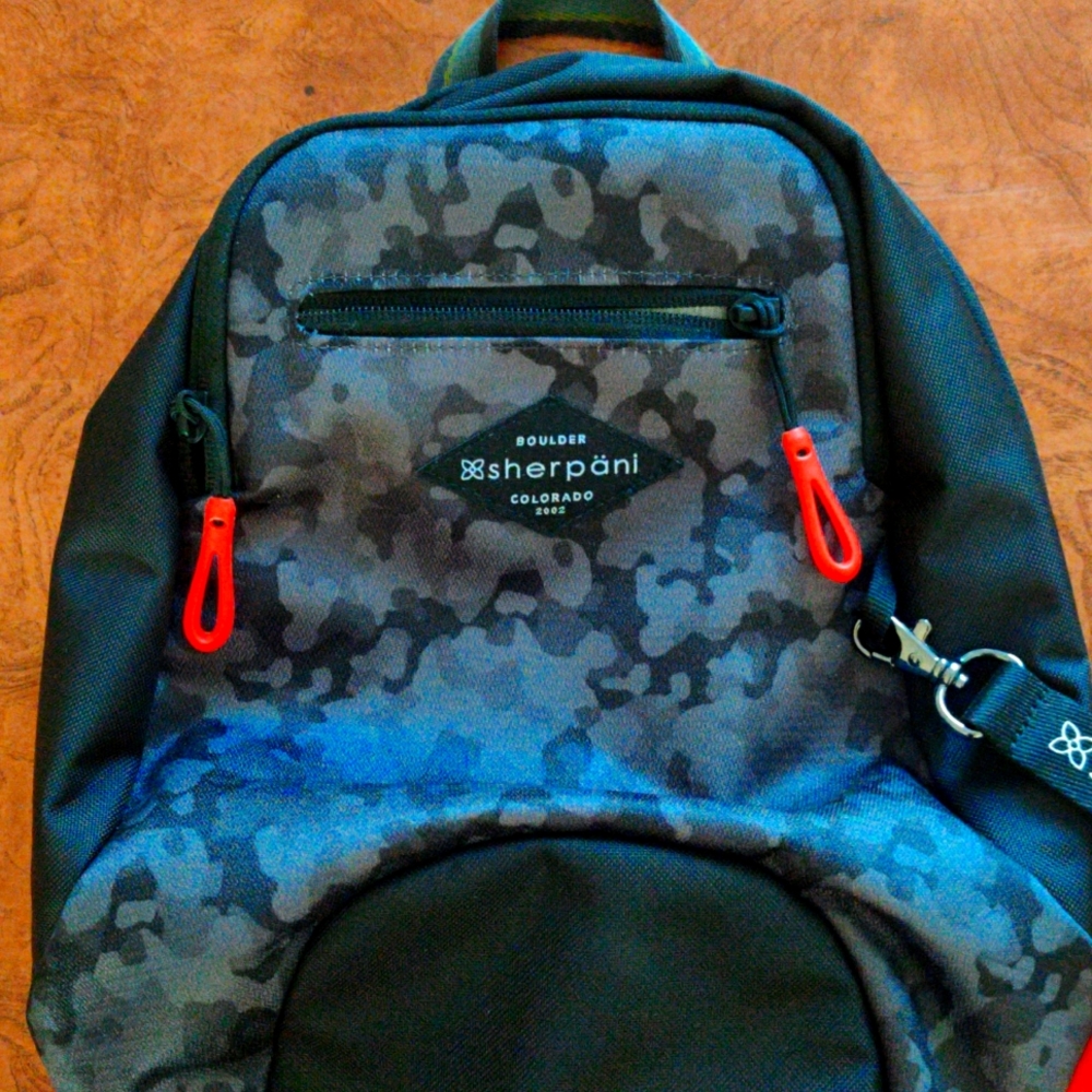 Sherpani Colorado Mini backpack  black and gray camo